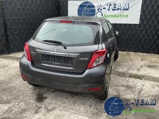 Uttjänta bilar auto Toyota Yaris Yaris III (P13), Hatchback, 2010 / 2020 1.0 12V VVT-i 2012/5