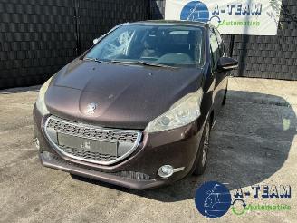Uttjänta bilar auto Peugeot 208 208 I (CA/CC/CK/CL), Hatchback, 2012 / 2019 1.4 16V 2012/5