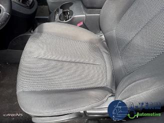 Kia Carens Carens III (FG), MPV, 2006 / 2013 2.0i CVVT 16V picture 16
