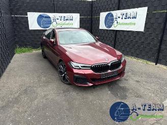 Coche siniestrado BMW 5-serie 5 serie (G30), Sedan, 2016 545e xDrive 2021/3
