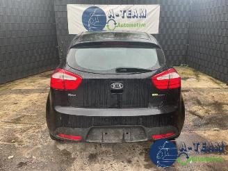 Kia Rio Rio III (UB), Hatchback, 2011 / 2017 1.2 CVVT 16V picture 2