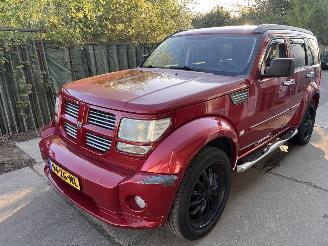 Vaurioauto  passenger cars Dodge Nitro 4.0 v6 benzine 2008/5