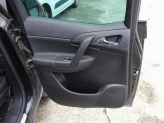 Opel Meriva  picture 10