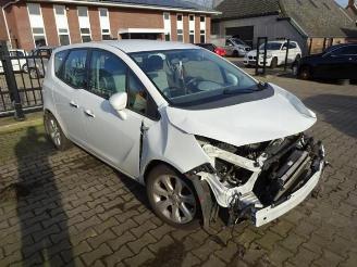 Vrakbiler auto Opel Meriva  2010/10