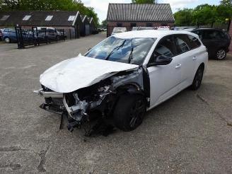 demontáž osobní automobily Peugeot 308 308 SW (F4/FC/FN/FR), Combi 5-drs, 2021 1.2 12V PureTech 130 2022/11