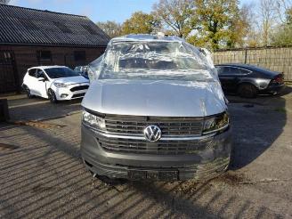 Salvage car Volkswagen Transporter Transporter T6, Van, 2015 / 2024 2.0 TDI 150 2020/6