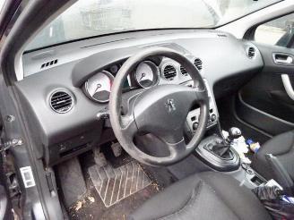 Peugeot 308 308 SW (4E/H), Combi 5-drs, 2007 / 2014 1.6 HDi 16V picture 18