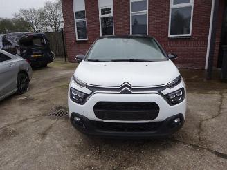 Vrakbiler auto Citroën C3 C3 (SX/SW), Hatchback, 2016 1.2 12V e-THP PureTech 110 2022/4