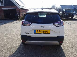 Opel Crossland 1.2 benzine met motorschade picture 5