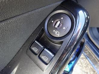 Ford Fiesta Fiesta 6 (JA8), Hatchback, 2008 / 2018 1.0 EcoBoost 12V 100 picture 9