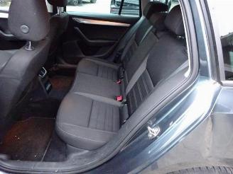 Skoda Octavia Octavia Combi (5EAC), Combi 5-drs, 2012 / 2020 1.6 TDI 16V picture 12