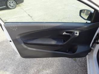 Volkswagen Polo Polo V (6R), Hatchback, 2009 / 2017 1.4 TDI picture 8