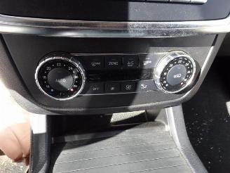 Mercedes ML ML III (166), SUV, 2011 / 2015 3.0 ML-350 BlueTEC V6 24V 4-Matic picture 20