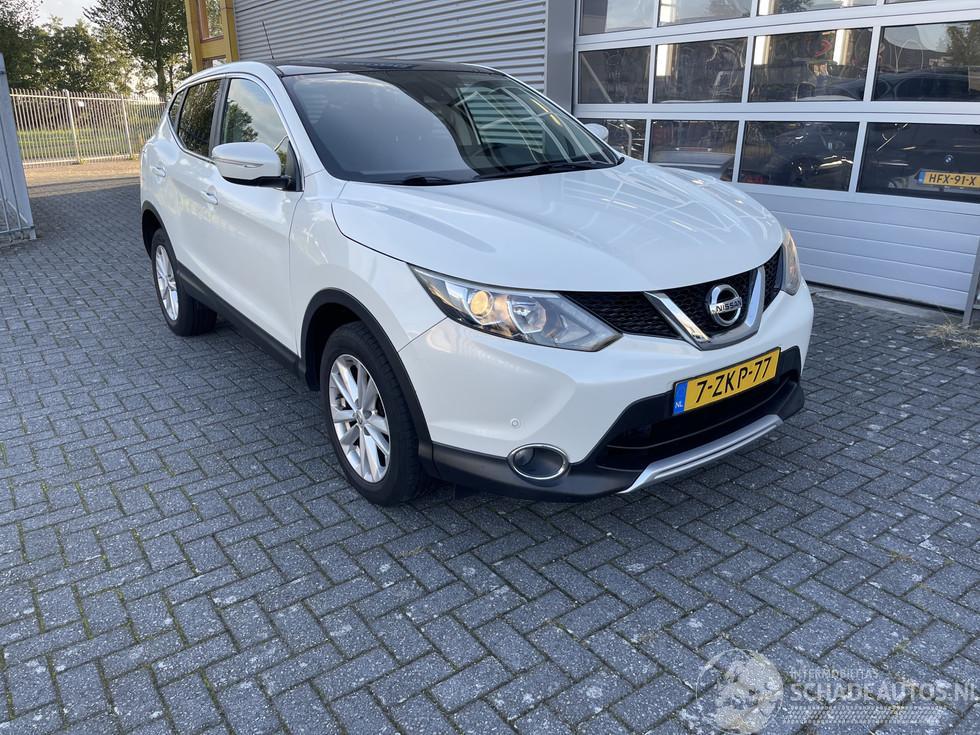Nissan Qashqai 1.2 Connect Edition