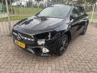 Mercedes GLA 180 Star Edition picture 10