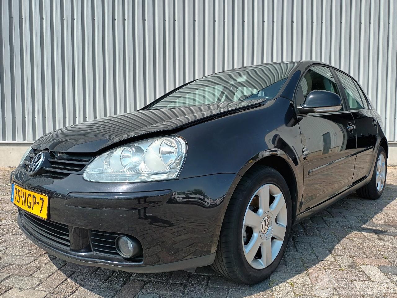 Volkswagen Golf Golf V (1K1) Hatchback 2.0 FSI 16V (AXW) [110kW]  (01-2004/11-2008)