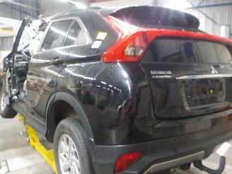 Mitsubishi Eclipse Eclipse Cross (GK/GL) SUV 1.5 Turbo 16V 2WD (4B40) [120kW]  (10-2017/.=
=2E.) picture 3