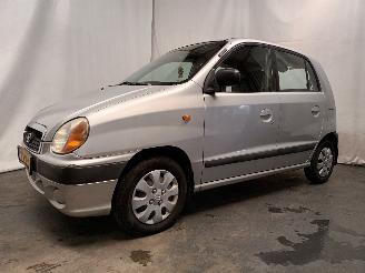 Hyundai Atos Atos Hatchback 1.0 12V (G4HC) [43kW]  (03-2001/07-2003) picture 2