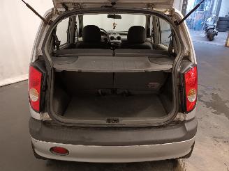 Hyundai Atos Atos Hatchback 1.0 12V (G4HC) [43kW]  (03-2001/07-2003) picture 15