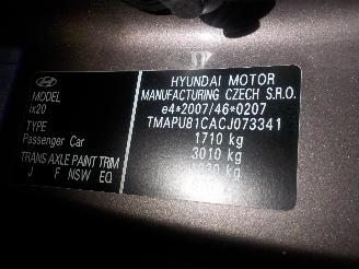 Hyundai Ix20 iX20 (JC) SUV 1.4i 16V (G4FA) [66kW]  (11-2010/07-2019) picture 6