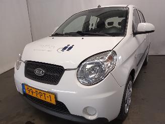 Damaged car Kia Picanto Picanto (BA) Hatchback 1.0 12V (G4HE) [46kW]  (09-2007/04-2011) 2011/3