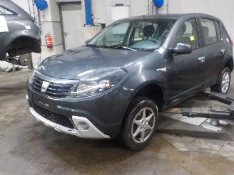 Uttjänta bilar auto Dacia Sandero Sandero I (BS) Hatchback 1.6 (K7M-710) [64kW]  (06-2008/12-2012) 2009