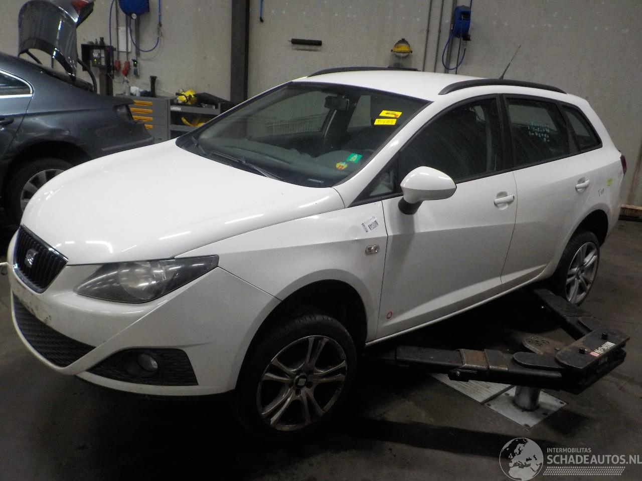 Seat Ibiza Ibiza ST (6J8) Combi 1.2 12V (CGPA) [51kW]  (05-2010/05-2015)
