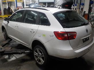 Seat Ibiza Ibiza ST (6J8) Combi 1.2 12V (CGPA) [51kW]  (05-2010/05-2015) picture 4