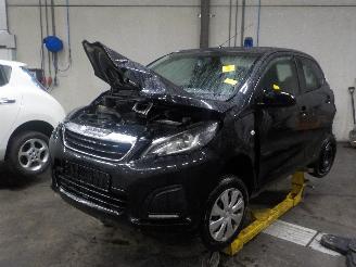 Auto da rottamare Peugeot 108 108 Hatchback 1.0 12V (1KRFE(CFB)) [51kW]  (05-2014/...) 2015