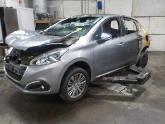 Auto da rottamare Peugeot 208 208 I (CA/CC/CK/CL) Hatchback 1.2 Vti 12V PureTech (EB2FA(HMR)) [61kW]=
  (03-2018/12-2019) 2019
