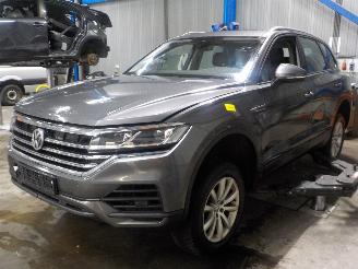Vrakbiler auto Volkswagen Touareg Touareg SUV 3.0 TDI 231 V6 24V (DEND) [170kW]  (12-2021/...) 2018/0