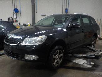 Uttjänta bilar auto Skoda Octavia Octavia Combi (1Z5) Combi 5-drs 1.2 TSI (CBZB) [77kW]  (02-2010/04-201=
3) 2011/7