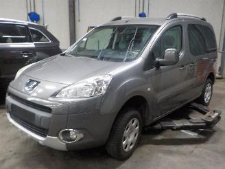 Auto da rottamare Peugeot Partner Partner Tepee (7A/B/C/D/E/F/G/J/P/S) MPV 1.6 VTI 16V (EP6CDTR(5FK)) [7=
2kW]  (08-2010/12-2018) 2011