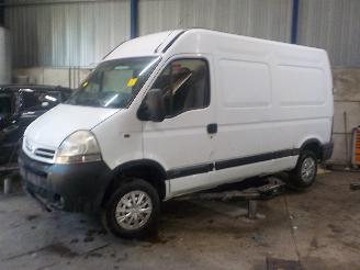 Vrakbiler auto Nissan Interstar Interstar (X70) Van 2.5 dCi 16V 100 (G9U-650) [74kW]  (04-2006/03-2010=
) 2010/5