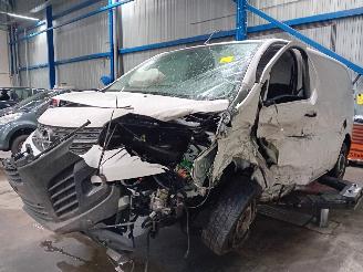 Autoverwertung Opel Vivaro Vivaro Van 1.5 CDTI 120 (D15DTH(DV5RUC)) [88kW]  (03-2019/...) 2022