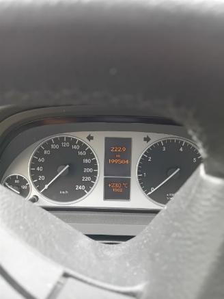 disassembly passenger cars Mercedes B-klasse B (W245) Hatchback 2.0 B-200 16V (M266.960) [100kW]  (03-2005/11-2011)= 2009