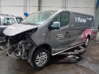 Autoverwertung Opel Vivaro Vivaro Van 1.6 CDTI BiTurbo 140 (R9M-450(R9M-D4)) [103kW]  (06-2014/12=
-2019) 2015