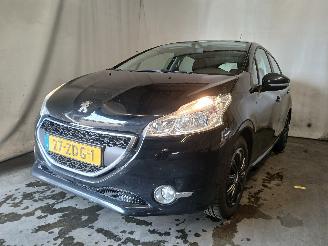 uszkodzony samochody osobowe Peugeot 208 208 I (CA/CC/CK/CL) Hatchback 1.2 Vti 12V PureTech 82 (EB2F(HMZ)) [60k=
W]  (03-2012/12-2019) 2012/10