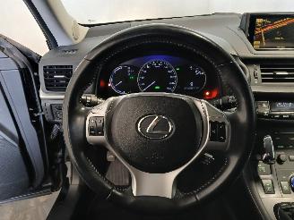 Lexus Ct CT 200h Hatchback 1.8 16V (2ZRFXE) [100kW]  (09-2011/...) picture 21