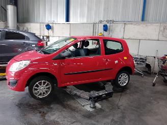 Vrakbiler auto Renault Twingo Twingo II (CN) Hatchback 3-drs 1.2 (D7F-800(Euro 4)) [43kW]  (03-2007/=
09-2014) 2009/0