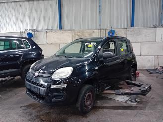 Auto da rottamare Fiat Panda Panda/Pandina (312) Hatchback 0.9 TwinAir Turbo 85 (312.A.2000) [63kW]=
  (02-2012/...) 2012
