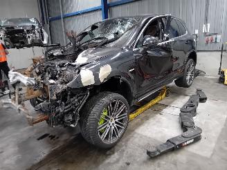Uttjänta bilar auto Porsche Cayenne Cayenne II (92A) SUV 3.0 S E-Hybrid 24V (MCG.EA) [306kW]  (05-2011/05-=
2017) 2016/0