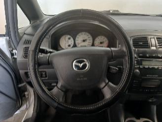 Mazda Premacy Premacy MPV 2.0 16V (FS7G) [96kW]  (11-2001/03-2005) picture 21