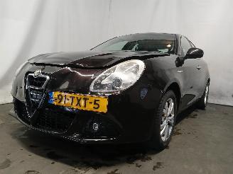 Coche accidentado Alfa Romeo Giulietta Giulietta (940) Hatchback 1.4 TB 16V MultiAir (940.A.2000) [125kW]  (0=
4-2010/10-2018) 2012/4