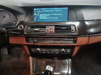 BMW 5-serie 5 serie Touring (F11) Combi 520d 16V (N47-D20C) [120kW]  (06-2010/02-2=
017) picture 16