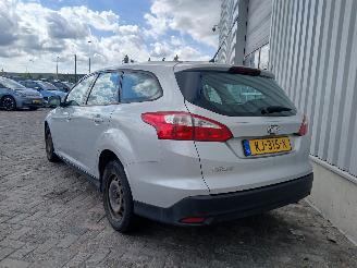 Ford Focus Focus 3 Wagon Combi 1.6 TDCi ECOnetic (NGDB) [77kW]  (05-2012/05-2018)= picture 4