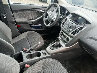 Ford Focus Focus 3 Wagon Combi 1.6 TDCi ECOnetic (NGDB) [77kW]  (05-2012/05-2018)= picture 7
