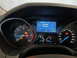 Ford Focus Focus 3 Wagon Combi 1.6 TDCi 115 (T1DB(Euro 5)) [85kW]  (05-2011/05-20=
18) picture 20