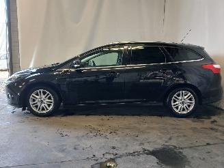 Ford Focus Focus 3 Wagon Combi 1.0 Ti-VCT EcoBoost 12V 125 (M1DA(Euro 5)) [92kW] =
 (02-2012/05-2018) picture 4
