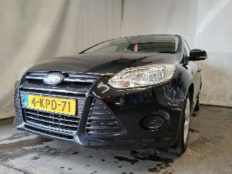 Ford Focus Focus 3 Wagon Combi 1.0 Ti-VCT EcoBoost 12V 100 (M2DA(Euro 5)) [74kW] =
 (02-2012/05-2018) 2013/6